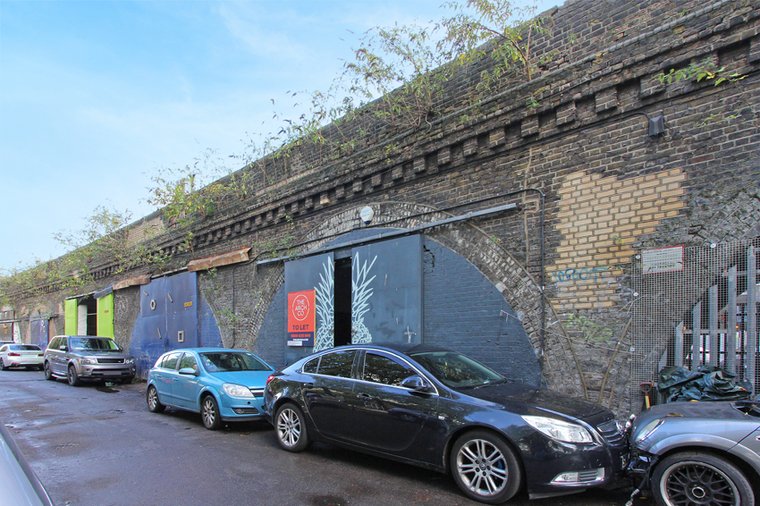 Arches to rent in Surrounding London Camberwell / Peckham (£10,000)